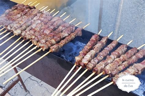 Schema della preparazione degli arrosticini con carne e grasso