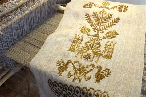 Micrografia delle fibre di bisso del mitilo