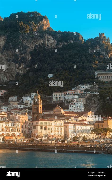 Vista panoramica di Nerano e della Costiera Amalfitana