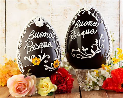 Vassoio di sigarette al cioccolato fondente decorate