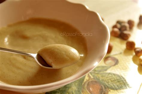 Schema dei passaggi per preparare la crema pasticcera alla nocciola con Bimby