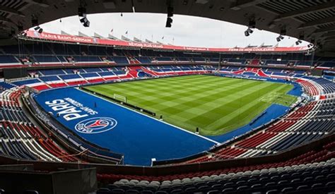Stadio Parco dei Principi di Parigi durante l'amichevole Brasile-Tunisia
