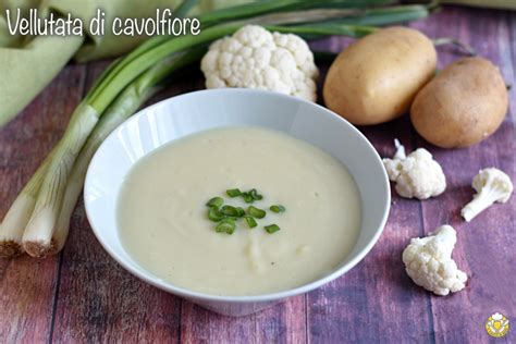 infografica con i passaggi per preparare la crema di cavolfiore
