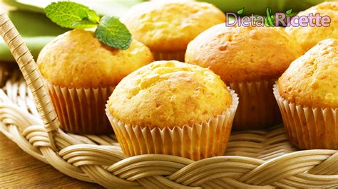 Broccoli freschi pronti per essere utilizzati nella ricetta dei muffin salati