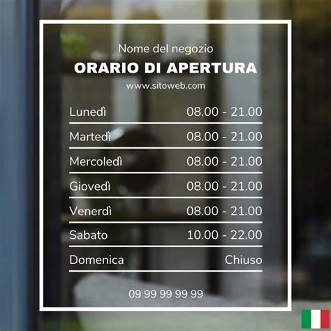 Una foto della Pasticceria Mariani con un cartello in vetrina, che simboleggia la sua presenza nel cuore del centro storico di Muggiò.