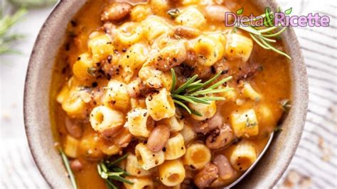 Piatto di pasta e fagioli preparato con fagioli borlotti