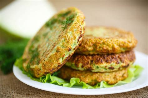 ingredienti per burger di zucchine