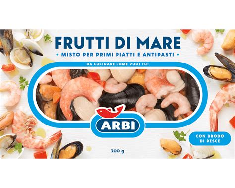 Misto di frutti di mare surgelati in padella con aglio e peperoncino
