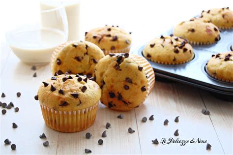 muffin alla ricotta e gocce di cioccolato pronti da gustare