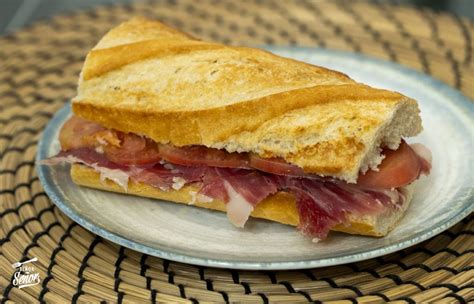 Un Bocadillo di Jamón Serrano