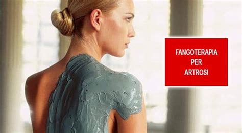 Schema che illustra le fasi della fangoterapia, dall'applicazione del fango al periodo di reazione