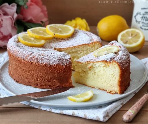 Ingredienti freschi per la torta di ricotta e limone