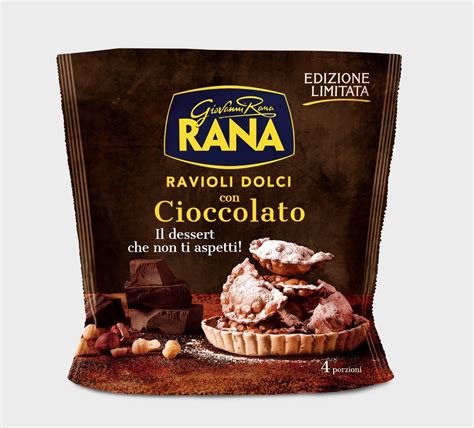 Descrizione: Immagine che mostra i ravioli al cioccolato Giovanni Rana sia nella versione preparata in padella che in quella fritta.