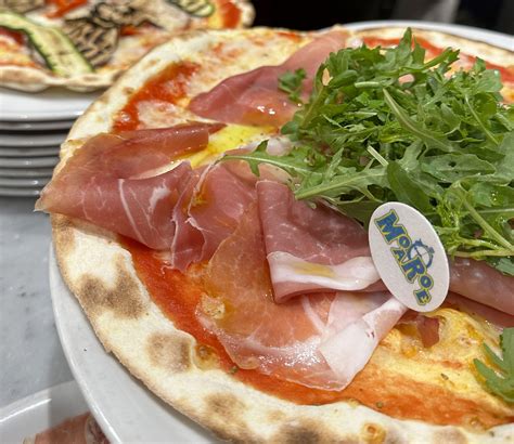 Insegna del locale 