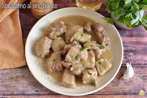 Ingredienti base per lo spezzatino di vitello al curry