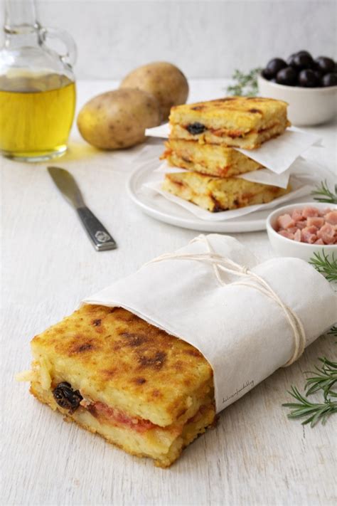 Ingredienti per la farcitura della focaccia di patate