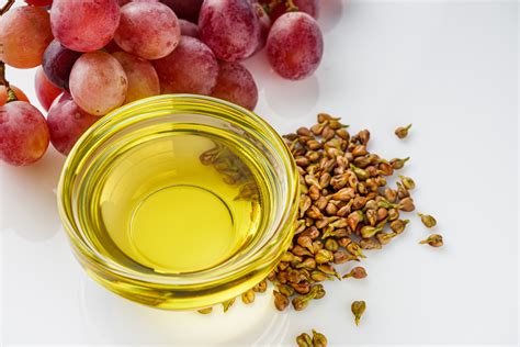 Semi d'uva (vinaccioli) da cui si estrae l'olio.
