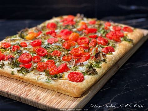 Ingredienti freschi per la focaccia siciliana