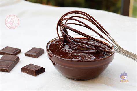 Glassa al cioccolato con olio di cocco