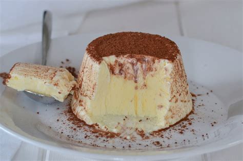 Semifreddo al mascarpone e Nutella pronto per essere servito