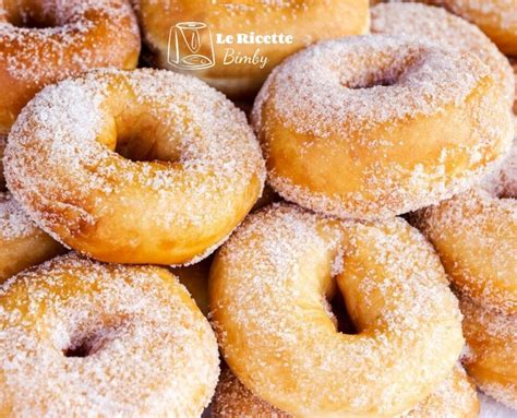 immagini di diverse varianti di ciambelle preparate con il Bimby
