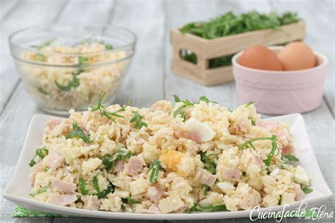 ingredienti per uova al prosciutto e rucola