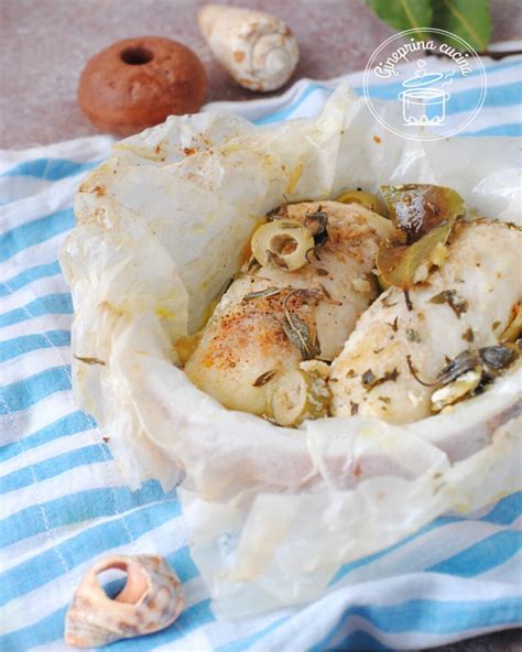 Ingredienti freschi per il merluzzo al cartoccio