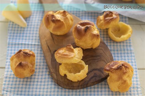 Formazione della pasta choux per le frittelle