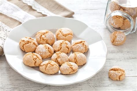 varietà di amaretti italiani