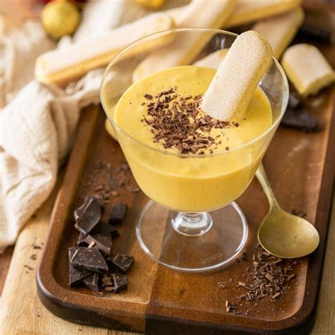 Infografica nutrizionale dello zabaione con caffè