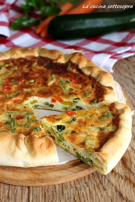 Torta salata con verdure e pancetta