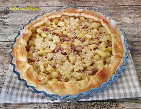 Torta salata patate e pancetta con Galbanino filante
