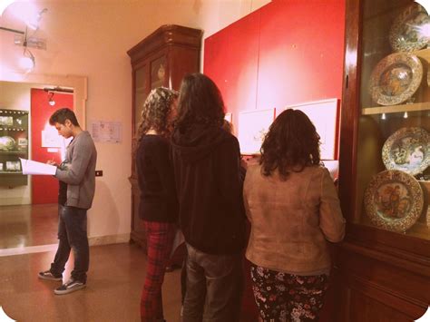 Artisti rotariani al lavoro durante la mostra