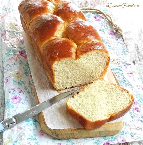 Bimby TM5 durante la preparazione dell'impasto per pan brioche