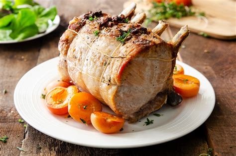 Schema anatomico del carré di maiale con evidenziate le zone di prelievo per braciole e costine.