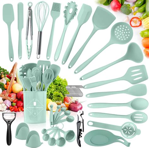 Set di utensili da panificazione: planetaria, ciotole, spatole, teglie