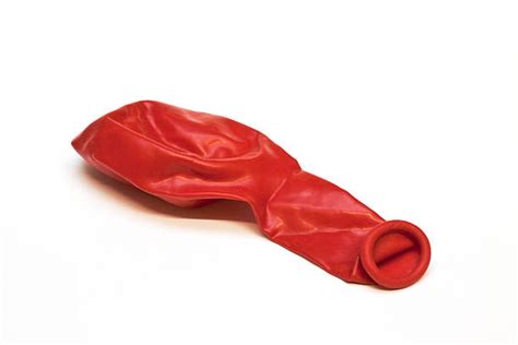 Palloncino sgonfio pronto per essere gonfiato