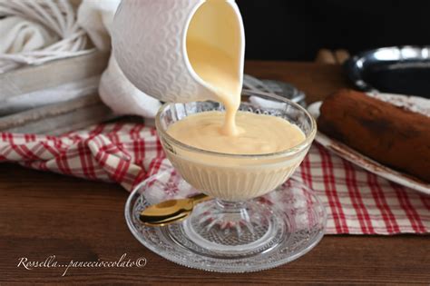 Preparazione della crema inglese a bagnomaria