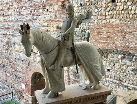Statua di Cangrande della Scala