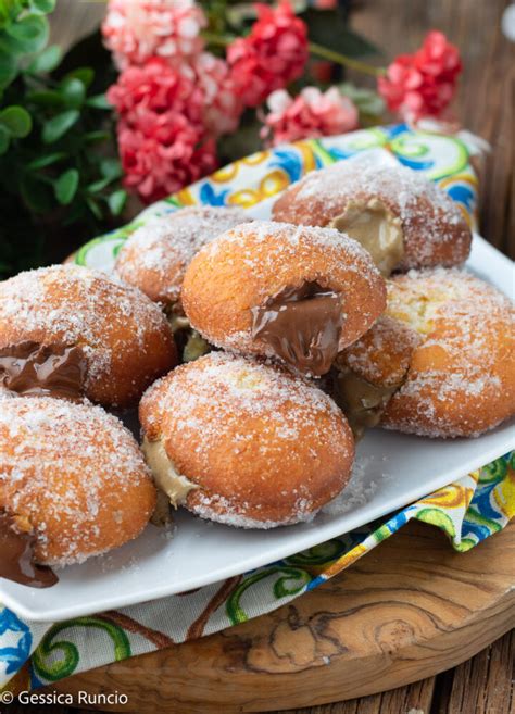 Sequenza di passaggi per la preparazione dell'impasto dei bomboloni