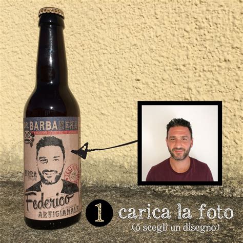 Bottiglia di birra artigianale in stile Blanche con etichetta che richiama la Valtellina