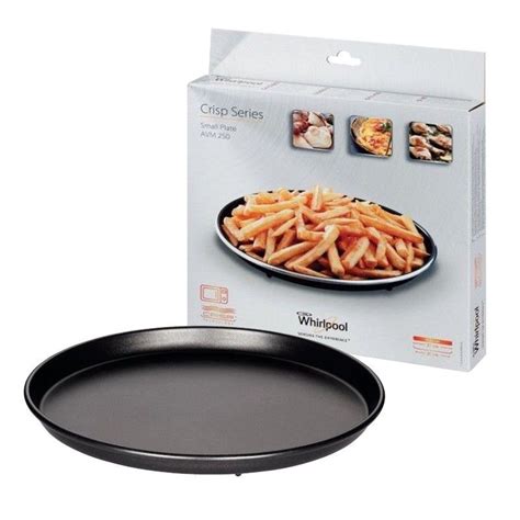 Piatto crisp all'interno di un forno a microonde