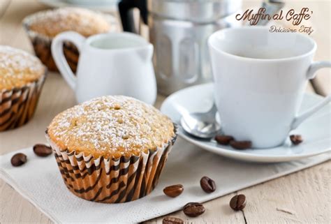 Muffin al caffè pronti per essere infornati