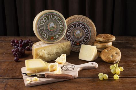 Degustazione di Pecorino Toscano DOP con miele