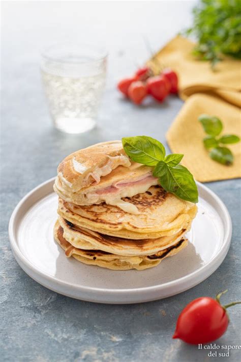 Pancake salati farciti con prosciutto crudo
