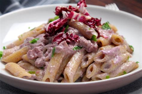 penne con crema di radicchio