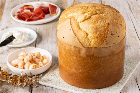 Immagine che mostra i passaggi della preparazione della biga per il panettone gastronomico