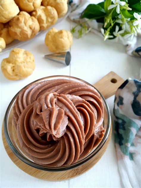 Composizione della crema al mascarpone e Nutella