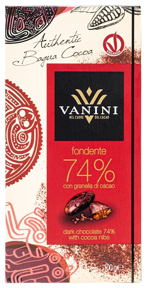 Una tavoletta di cioccolato fondente Vanini con cacao peruviano, in primo piano con dettagli che ne esaltano la texture e il colore scuro.