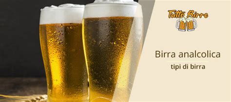 Infografica che illustra i benefici della birra analcolica per gli atleti, con enfasi sull'effetto isotonico e il recupero post-allenamento.